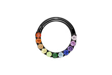 Laden Sie das Bild in den Galerie-Viewer, Titan Clicker Ring Eingefasste Regenbogen Kristalle piercinginspiration®