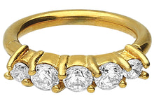 Laden Sie das Bild in den Galerie-Viewer, Clicker Ring 5 Kristalle piercinginspiration®