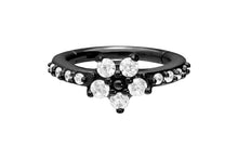 Laden Sie das Bild in den Galerie-Viewer, Multiple Eingefasste Kristalle Blume Clicker Ring piercinginspiration®
