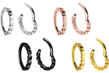 Laden Sie das Bild in den Galerie-Viewer, Clicker Ring Würfel Design piercinginspiration®