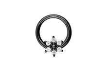 Laden Sie das Bild in den Galerie-Viewer, Clicker Ring 5 Kristalle Lotus Blume piercinginspiration®
