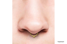 Laden Sie das Bild in den Galerie-Viewer, Basic Oriental Ring Clicker piercinginspiration®