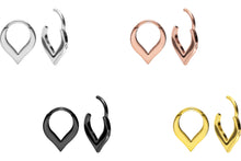 Laden Sie das Bild in den Galerie-Viewer, Spitz Clicker Ring Geschwungen piercinginspiration®