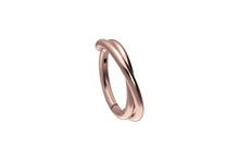 Laden Sie das Bild in den Galerie-Viewer, Titan Clicker 2 Ringe Überkreuzt piercinginspiration®