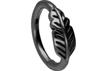 Laden Sie das Bild in den Galerie-Viewer, Feder Ring Clicker piercinginspiration®