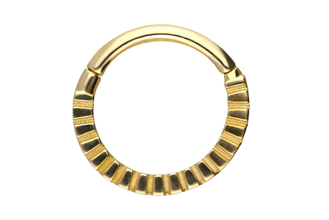 18 Karat Gold Clicker Ring Zebra piercinginspiration®