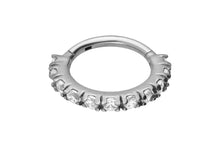 Laden Sie das Bild in den Galerie-Viewer, Clicker Ring Eingefasste Kristalle piercinginspiration®