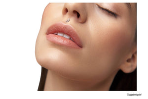 Piercing de oreja de labret con rosca interna de titanio con lámina de PTFE piercinginspiration®