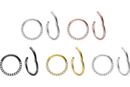 Titan Multiple Eingefasste Kristalle Clicker Ring piercinginspiration®